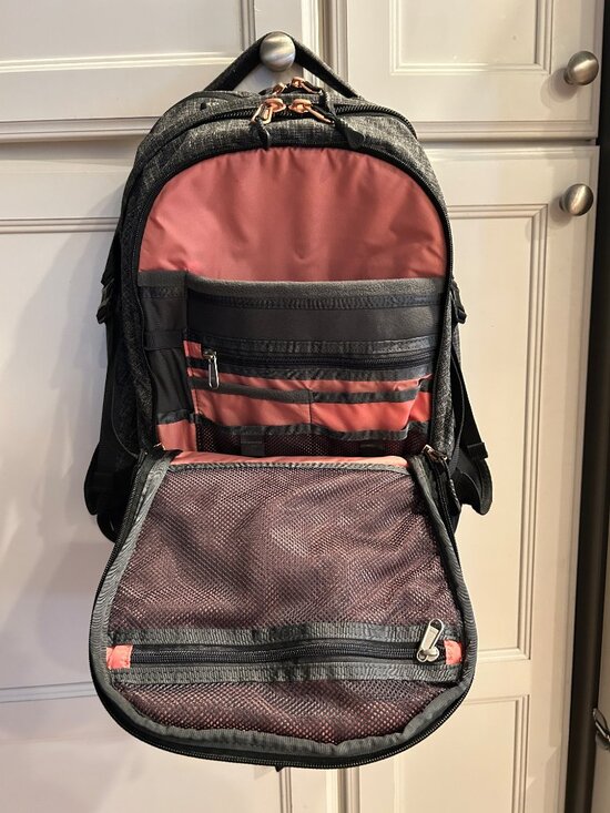 rains backpack rucksack Custom | Corporate Gifts ESCURSIONE GIORNALIERA colour:RANGER GREEN keeping its weight low Bugaboo Dragonfly Rain Cover